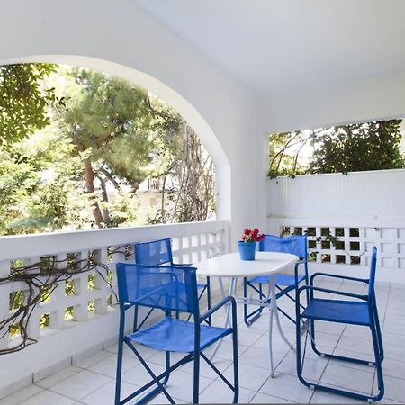 Daphne'S Club Hotel Apartments Xylokastro Bagian luar foto