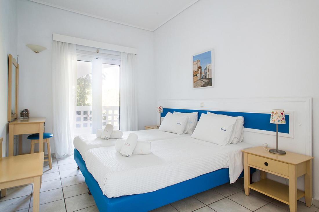 Daphne'S Club Hotel Apartments Xylokastro Bagian luar foto